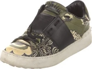 Valentino - Image 2