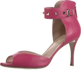 Valentino - Image 2