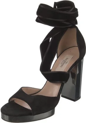 Valentino - Image 2