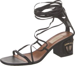 Valentino - Image 2
