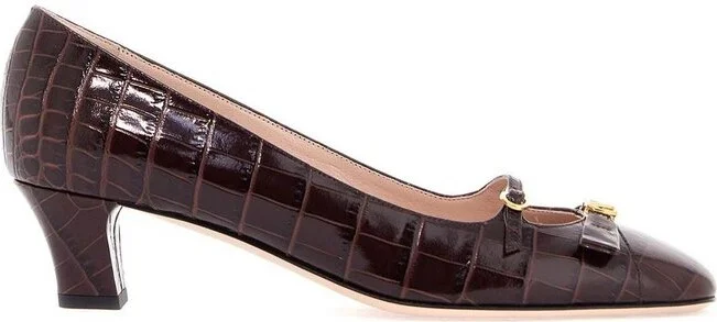 Valentino Bowow Décolleté Square Toe Pumps