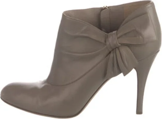 Neutrals