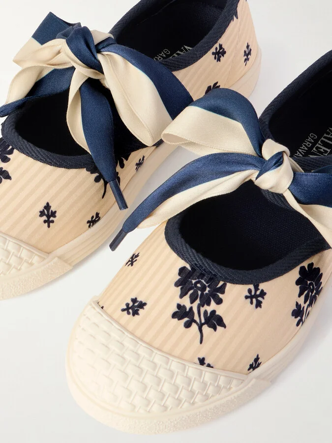 Valentino Garavani - Bay By Bay Ballerina Rubber-trimmed Printed Silk-jacquard Sneakers - Off-white - Image 4