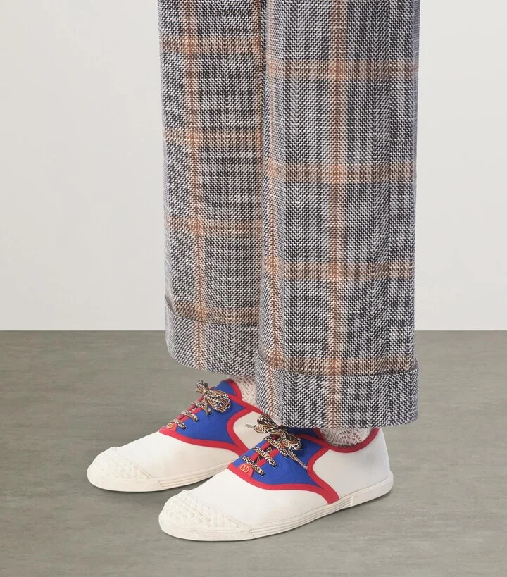 Valentino Garavani Bay By Bay Low-Top Sneakers - Image 5