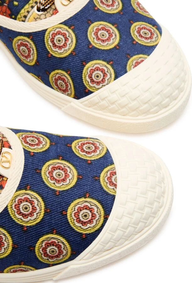 Valentino Garavani Bay By Bay Printed Denim Sneakers - Image 3
