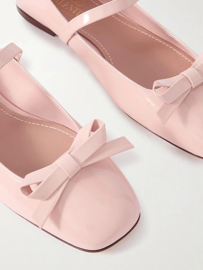 Valentino Garavani - Bow-embellished Patent-leather Mary Jane Ballet Flats - Pink - Image 4