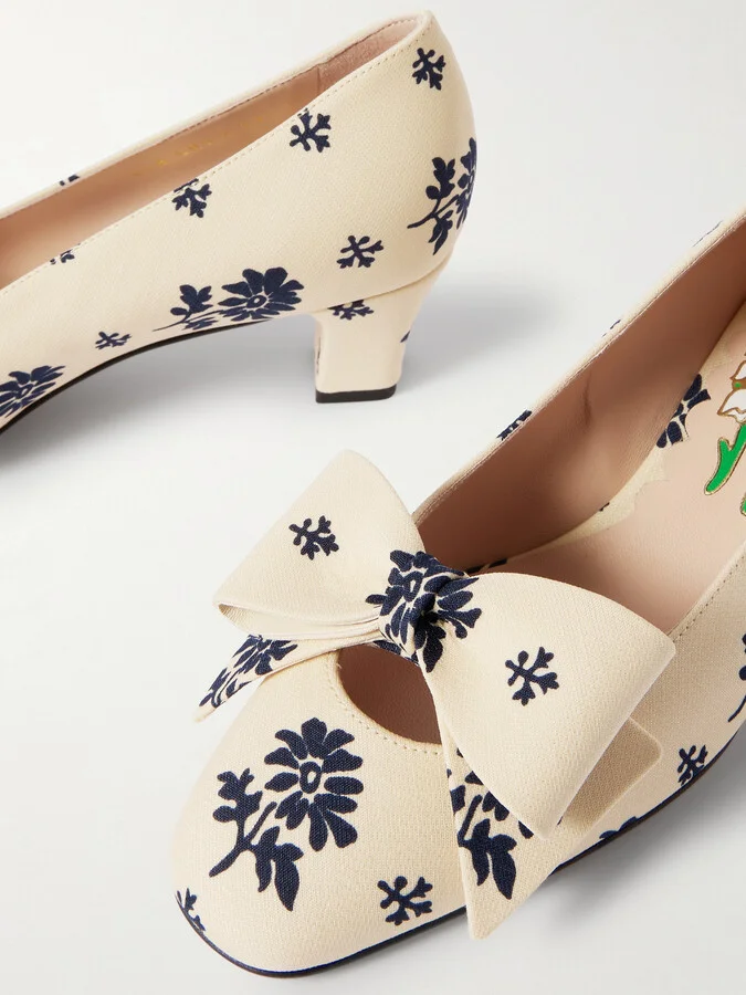 Valentino Garavani - Bowbow 45 Bow-embellished Floral-print Twill Pumps - Cream - Image 4