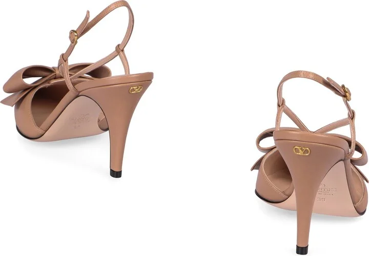 Valentino Garavani Bowow Leather Pumps - Image 4