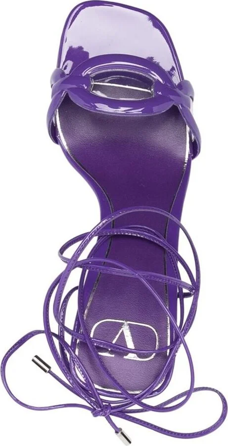 Valentino Garavani Chain 1967 Patent Sandals - Image 3