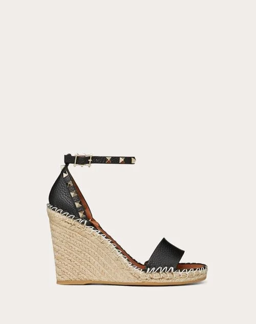 Valentino Garavani DOUBLE ROCKSTUD GRAINY CALFSKIN WEDGE SANDAL 105 MM