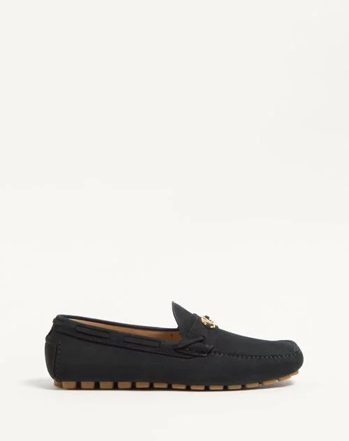 Valentino Garavani Driver Fastaway Loafer In Deerskin Suede