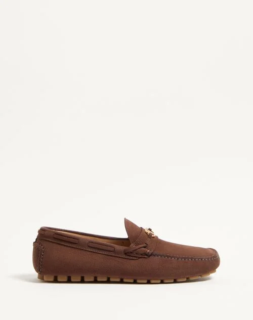 Valentino Garavani Driver Fastaway Loafer In Deerskin Suede