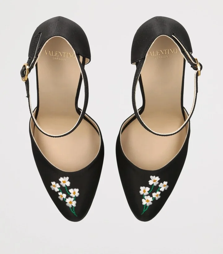 Valentino Garavani Embroidered Hi Dolly Heeled Pumps 100 - Image 4