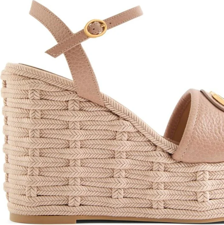 Valentino Garavani Flat Shoes - Image 4