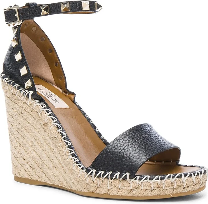 Valentino Garavani Leather Rockstud Espadrilles in Black - Image 2