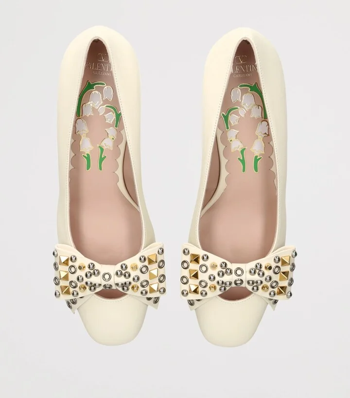 Valentino Garavani Leather Studded Bowow Pumps 45 - Image 4