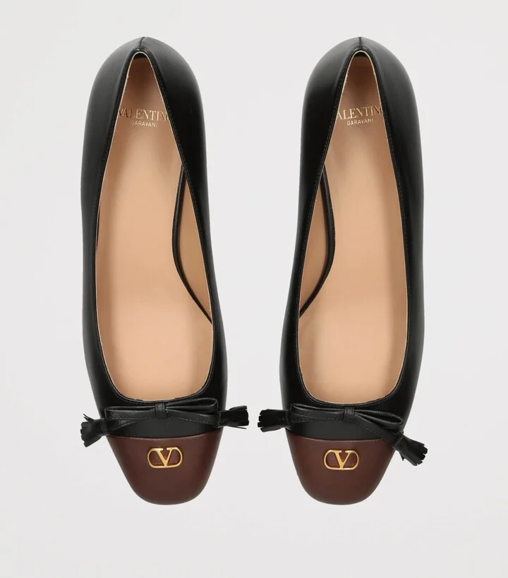 Valentino Garavani Leather Valet Du Roi Ballet Flats - Image 4