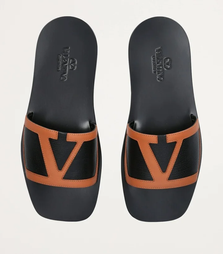 Valentino Garavani Leather Viva Superstar Slides - Image 6