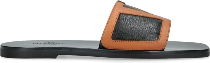 Valentino Garavani Leather Viva Superstar Slides