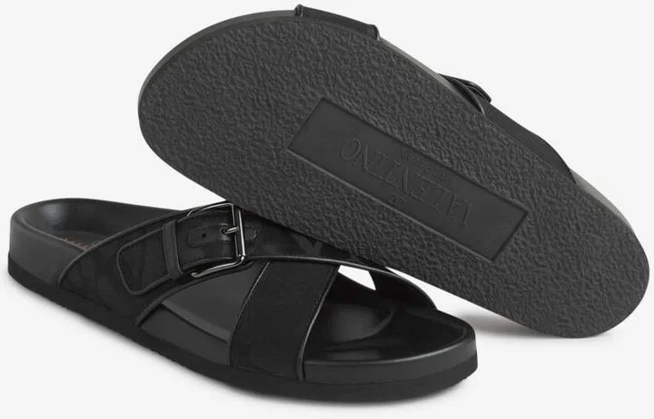 Valentino Garavani Logo Print Flip Flops - Image 5