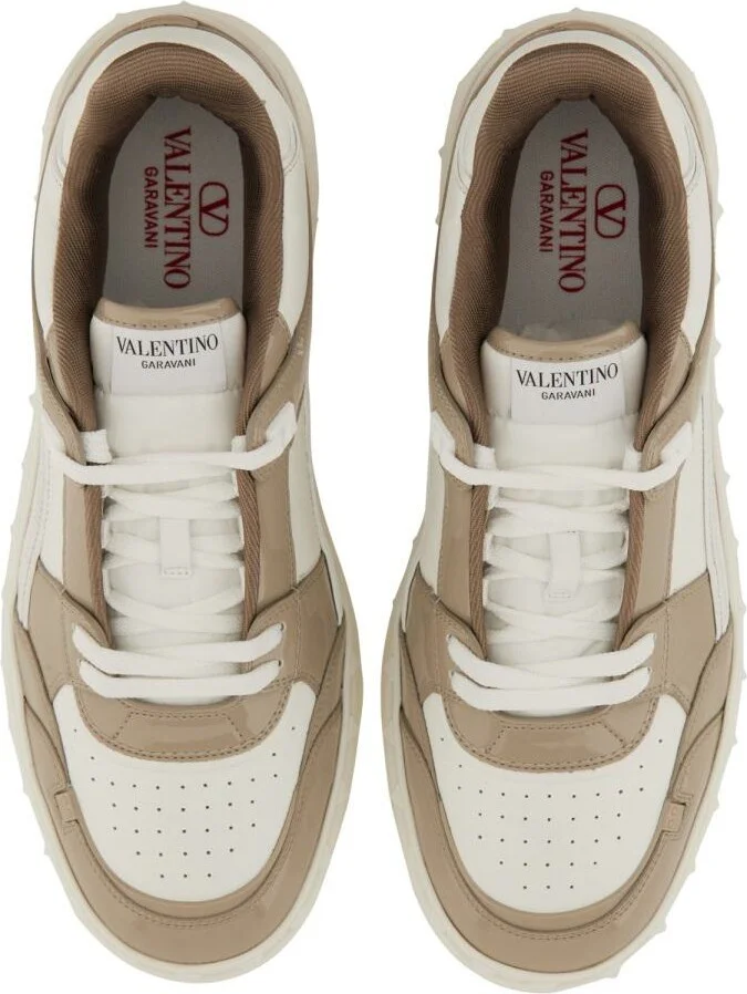 Valentino Garavani Low Top Sneaker "Freedots" - Image 4