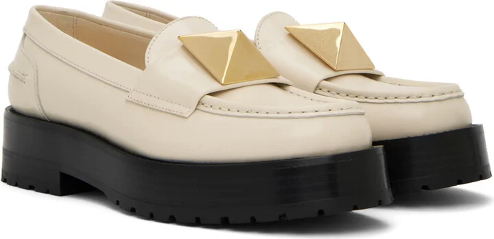 Valentino Garavani Off-White One Stud Loafers - Image 4