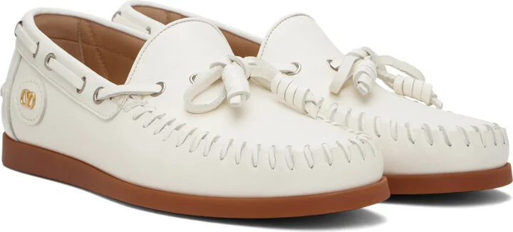 Valentino Garavani Off-White Palm Avenue Buffalo Leather Boat Shoes - Image 4