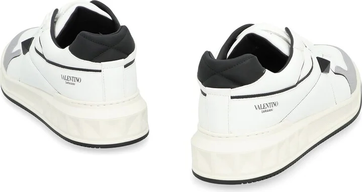 Valentino Garavani One Stud Low-Top Sneakers - Image 3
