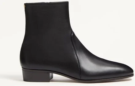 Valentino Garavani Pat Ankle Boot In Kidskin