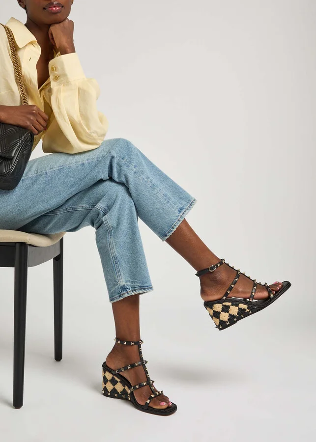 Valentino Garavani Rockstud 90 Leather and Raffia Wedge Sandals - Image 5