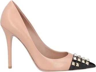 Valentino Garavani Rockstud Alcove Woman Pumps