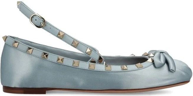 Valentino Garavani Rockstud Bow Detailed Ballerina Shoes
