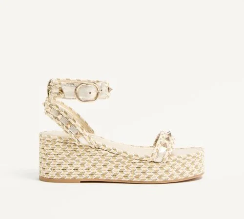Valentino Garavani Rockstud Flatform Sandal In Laminated Nappa Leather 45Mm
