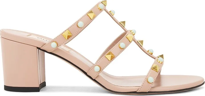 Valentino Garavani Rockstud Mule in Nude