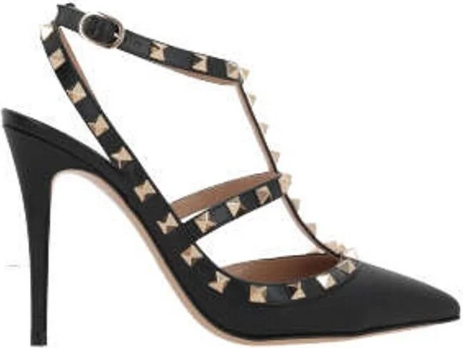 Valentino Garavani Rockstud Pointed Toe Caged Pumps