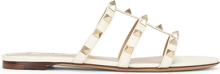 Valentino Garavani Rockstud Slide in Ivory