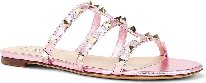 Valentino Garavani Rockstud Slide in Pink - Image 2
