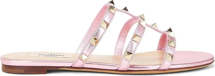 Valentino Garavani Rockstud Slide in Pink