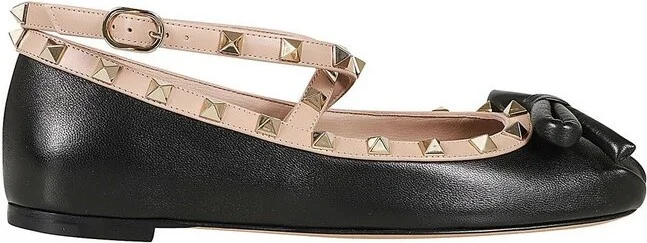 Valentino Garavani Round-Toe Flat Shoes