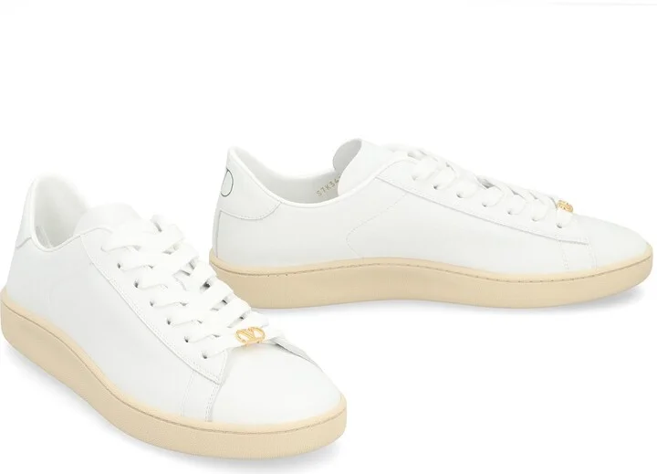 Valentino Garavani Royco Leather Low-Top Sneakers - Image 3
