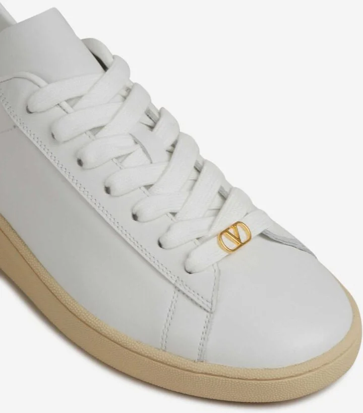 Valentino Garavani Royco Sneakers - Image 5