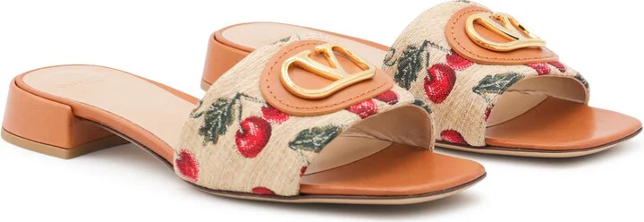Valentino Garavani Slide Sandal "Vlogo Signature" - Image 5