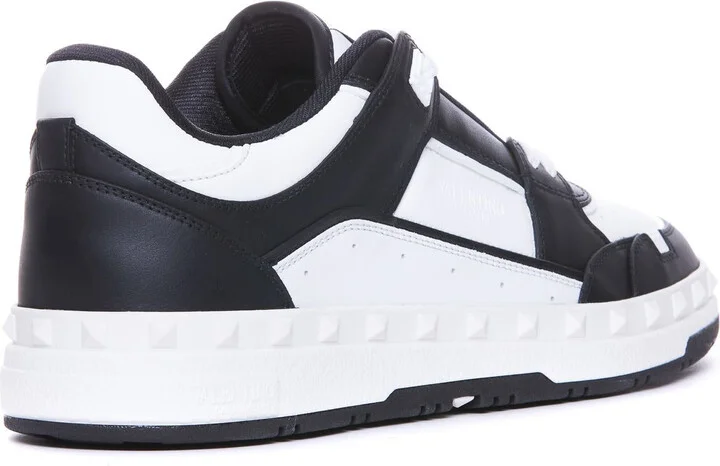 Valentino Garavani Sneakers - Image 2