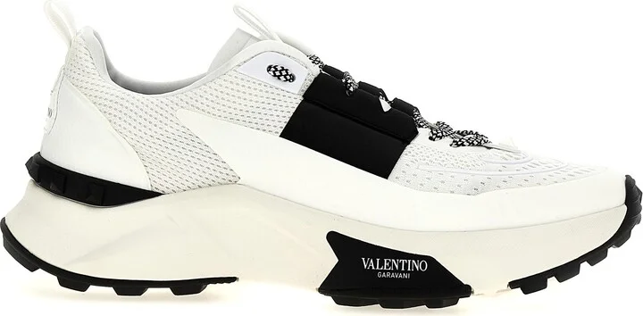 Valentino Garavani 'true Act' Sneakers