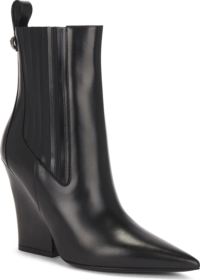 Valentino Garavani V Logo 105 Lockette Beatle Boot in Black - Image 2