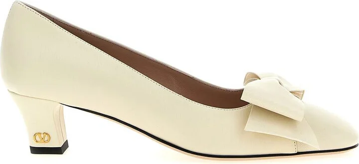 Valentino Garavani Valentino Garavani 'Bowow' Pumps
