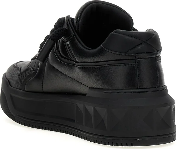 Valentino Garavani Valentino Garavani 'One Stud Xl' Sneakers - Image 3