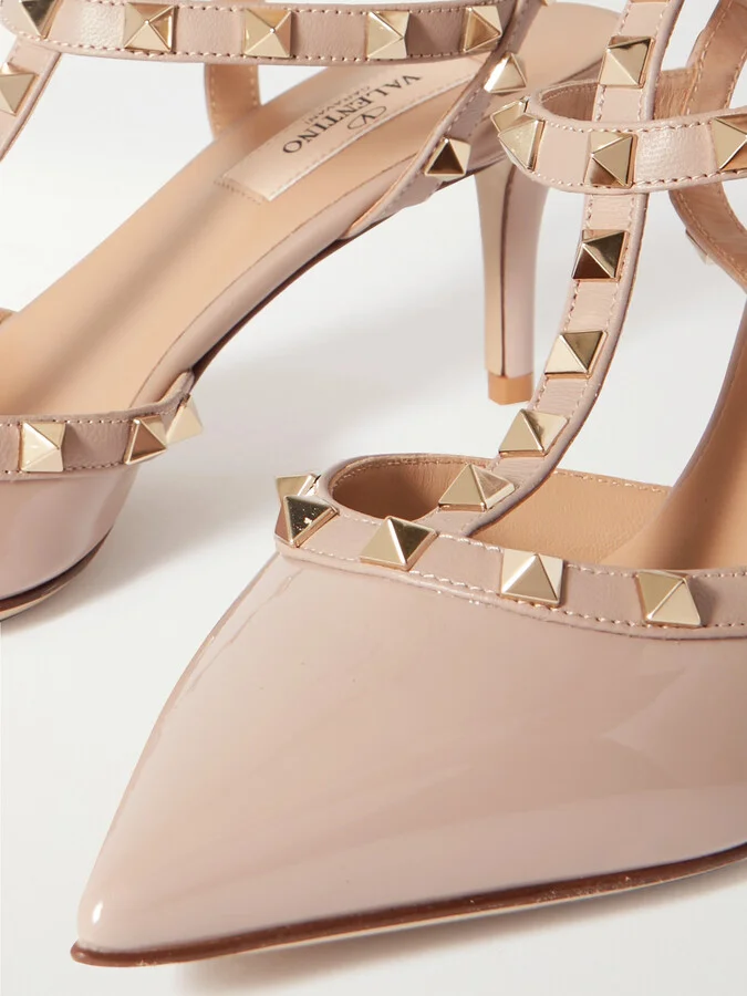 Valentino Garavani - Valentino Garavani Rockstud 65 Patent-leather Pumps - Neutrals - Image 4