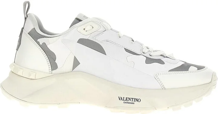Valentino Garavani Valentino Garavani 'True Act' Sneakers