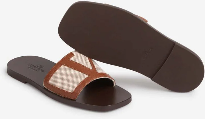 Valentino Garavani Viva Superstar Sandals - Image 4